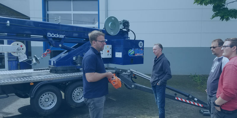 SYSTEM-CARD Hubarbeitsbühnen-Schulungen