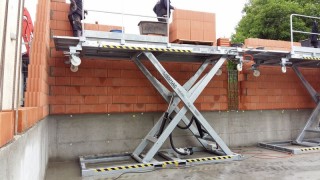 Maurerarbeitsbühne Lissmac 3t 3m mieten