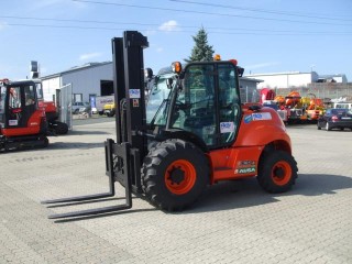 Gabelstapler AUSA 5t - 5m Diesel mieten
