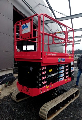 Raupenarbeitsbühne BIBI 1090 BL EVO 10m mieten