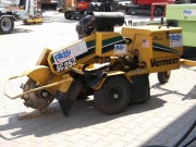 Baumstumpffräse VERMEER 26 PS Benzin mieten