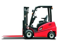 Vierradstapler 1,8t 5,5m Elektro mieten