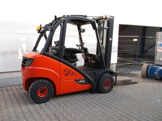Gabelstapler LINDE 2,5t 5,1m Diesel mieten