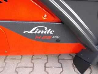 Gabelstapler LINDE 2,5t 5,1m Diesel mieten