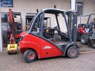 Gabelstapler LINDE 2,5t 4,7m Diesel mieten