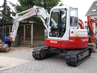 Hüllkreisbagger TAKEUCHI 8,3t mit Kabine mieten