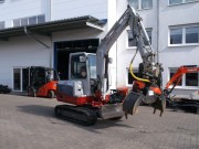 Kompaktbagger TAKEUCHI 3,5t mit Kabine mieten
