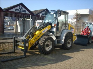 Kompakt-Radlader KRAMER 650 3,8t mieten