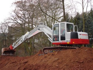 Raupenbagger TAKEUCHI 14t mieten