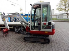 Kompaktbagger TAKEUCHI 2,0t mit Kabine mieten