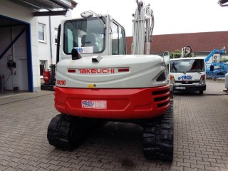 Kompaktbagger TAKEUCHI 9t mit Kabine mieten