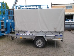PKW-Anhänger mit Plane - 0,75t zulässiges GG mieten