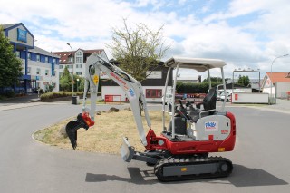 Kompaktbagger TAKEUCHI 1,7t mit Schutzdach mieten