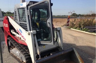Raupenlader TAKEUCHI TL120 2,7t mieten
