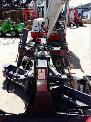 Raupenlader TAKEUCHI TL12 V2 5,4t mieten