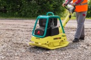 Reversible Rüttelplatte AMMANN 270kg GG Diesel mieten