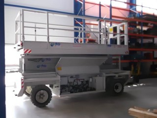 Scheren-Arbeitsbühne HOLLAND LIFT - AH 15,5m Elektro mieten
