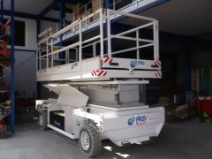 Scheren-Arbeitsbühne HOLLAND LIFT - AH 15,5m Elektro mieten