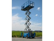 Scheren-Arbeitsbühne GENIE - AH 11,5m Diesel mieten