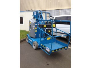 Mastbühne / Personenlift GENIE 10m mit Korbarm mieten