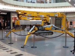 Raupen- / Ketten-Bühne OMME 25m mieten