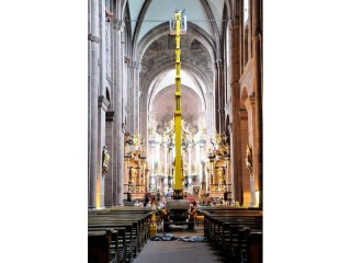 Spezial-Arbeitsbühne OMME 30m mieten