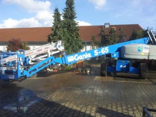 Teleskop-Arbeitsbühne GENIE 22m Diesel mieten