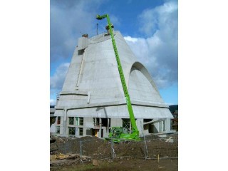 Teleskoplader / Telestapler MERLO 21m 4t Roto mieten