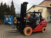 Gabelstapler 5.5t - 6m Gas / Diesel mieten