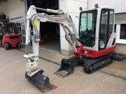 Kompaktbagger Takeuchi TB225 2,4t mit Kabine mieten