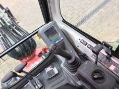 Kompaktbagger Takeuchi TB225 2,4t mit Kabine mieten